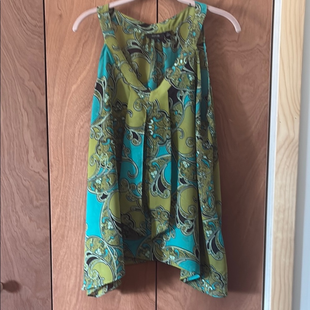 Stylish Apt 9 Sleeveless Green and  Blue Women's Top Size XL